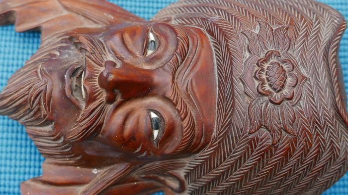 Vintage 19C Chinese Asian Oriental Wooden Hand Carved Mask ,Wood Mask Rose wood 10,5"