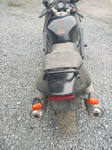 black bird1100 1998 vfr BREAKING ONLY