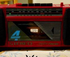 Boombox MINI Questar Turbo 1650, perfect working condition.