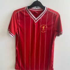 Liverpool Jersey 11-12 years