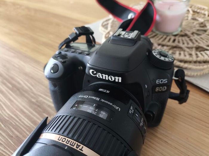 Canon 80D