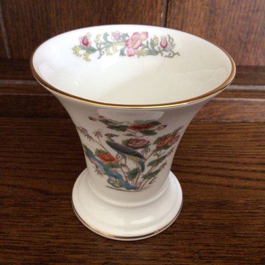 Wedgwood Kutani pattern 6 China trinket pieces