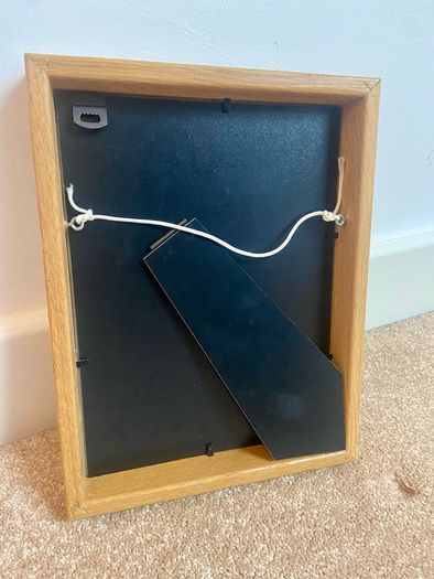 Wooden picture frame 17x23cm