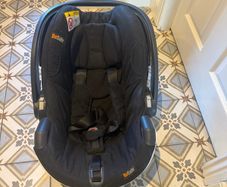 BeSafe newborn baby seat