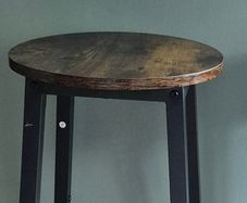 4 Breakfast bar stools