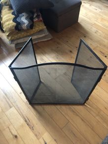 Fire screen