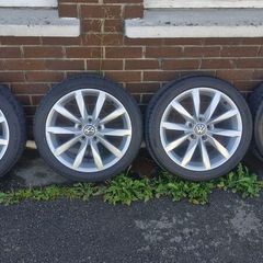 VW GOLF 17 inch Alloys