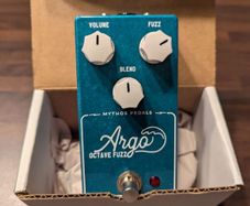 Mythos Argo Octave Fuzz - Guitar Pedal