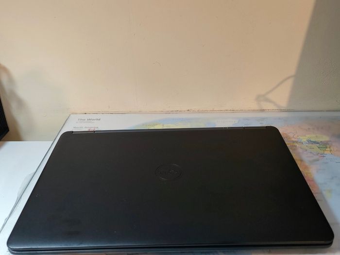 Dell Latitude 14 E7450 i7 5th gen 16/256GB SSD Ultrabook Laptop