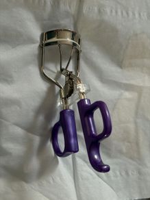 New Eyelash Curler