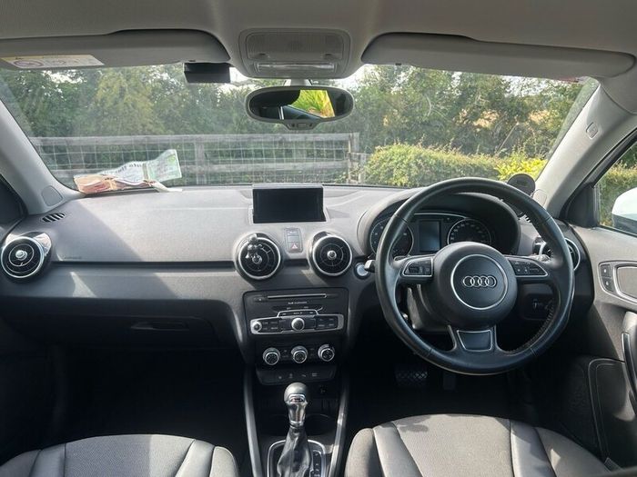 Audi A1 S tronic TFSI 1.4