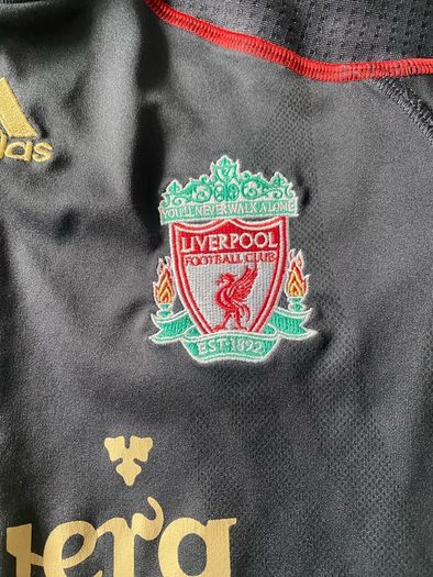 Size 7-8yrs Liverpool jersey