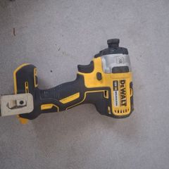 dewalt
