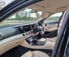 Mercedes E200d Avantgarde | 106,000 KM | Cream  Le