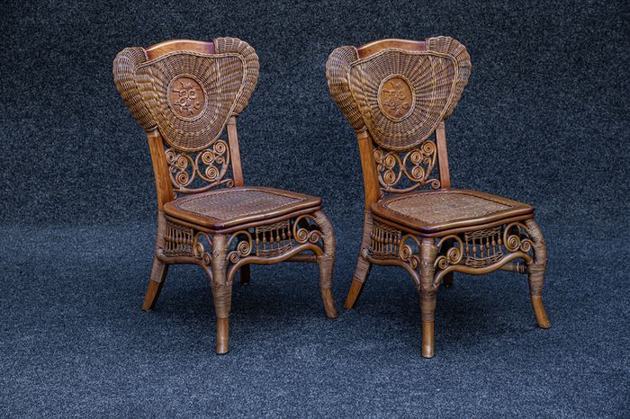 2 chairs.