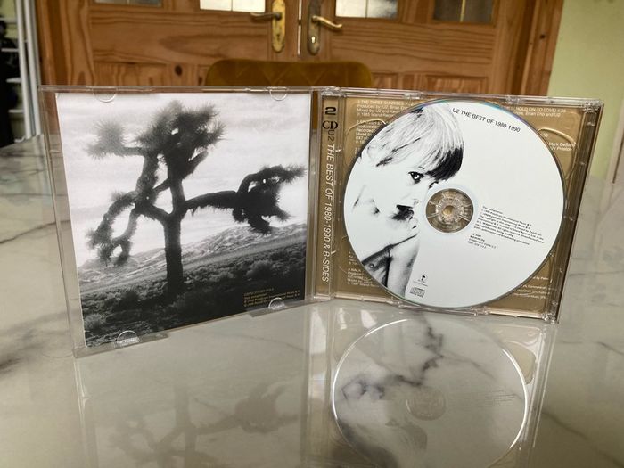 The Best of U2 1980-2000 Vintage CDs