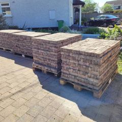 Paving Bricks Cobble Blocks, Approx 3700,Bricks On Pallets