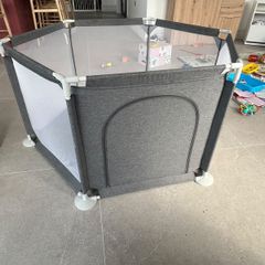 childs playpen