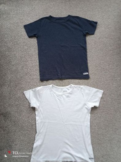 2x NEXT boy's t-shirts/vest. Age 6/7