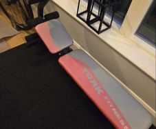 Adjustable Weights Bench