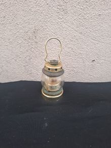Small vintage desk thermometer possible to post