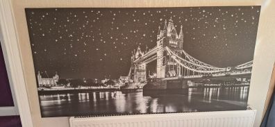 Large canvas wall art of London tower bridge