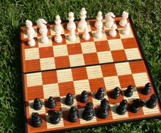 Vintage Magnetic Chess Set 9,3"