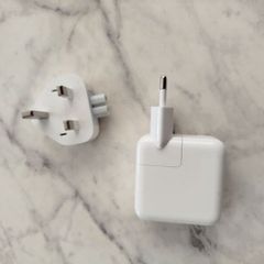 Apple 30w charger