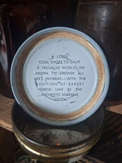 Vintage tin