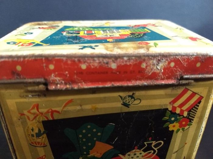 Funky Atomic Mid-Century Modern 1950's Small Tin Tea Caddy, with a Funky and Rare Graphic Design - MCM/50s Display! Props for Stage and Screen!