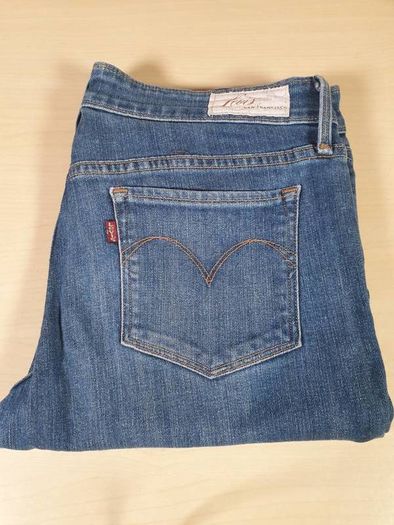 womens LEVI's San Francisco slight curve skinny dark blue denim jeans Size 6 W 28 L 30 zip fly
