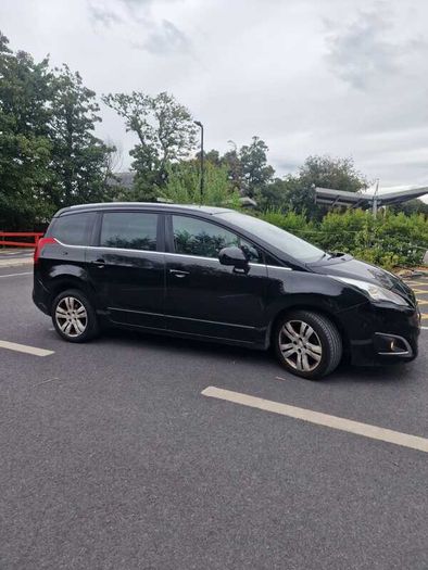 2017 Peugeot 5008