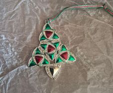 Newbridge Silverware Green and Red Celtic Christmas Tree Decoration