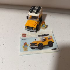 lego 40650 Land Rover with mini figure and instructions