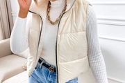 Cropped Gilet in Stone