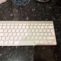 Apple Wireless Keyboard A1314 model