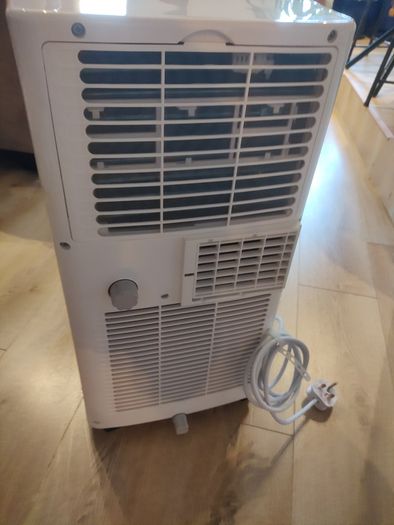 Mobile air conditioner