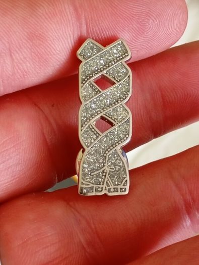 Celtic brooch vintage with rhinestones