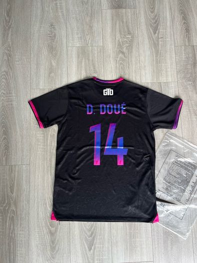 PSG 'Noir' Away Jersey