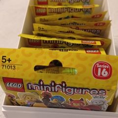 Lego 71013 Cmf Collectible minifigures series 16