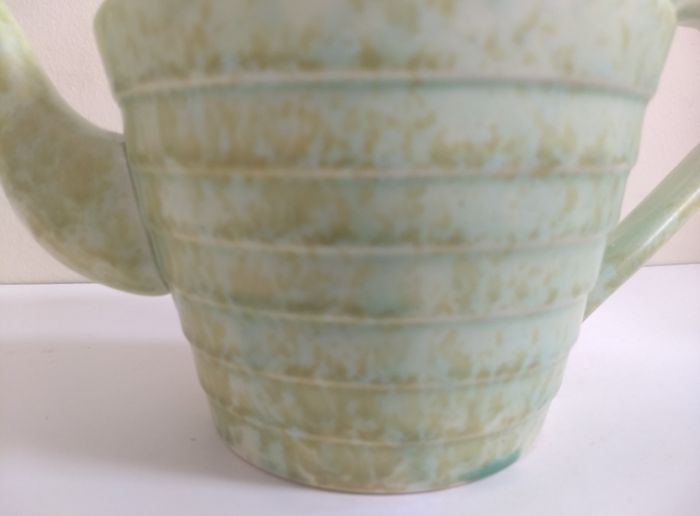 Stunning Art Deco 'Windsor Step' Shaped Teapot by Wade Heath, with a Stunning Rare Mottled Mint Green Glaze, Circa 1930+