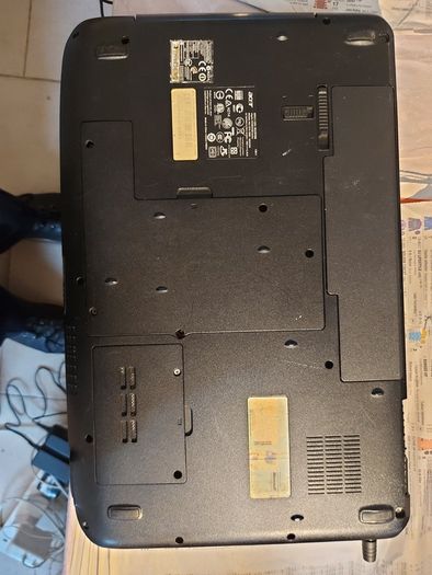 ACER ASPIRE 5738, Model No MS2264, Intel Core 2 Duo CPU T9550, 2.67GHz, 4GB Ram, 500GB HDD, Windows 7 32 bit, Firefox, Opera, Chrome and VLC