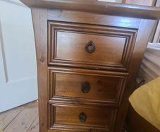2 bedside tables