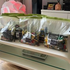 LEGO Massive Kilogram Bulk Lot - 9 Bags + Baseplates (-4.5kg Genuine Bricks)