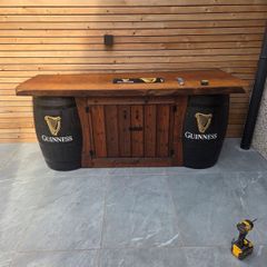 Guinness garden bar table