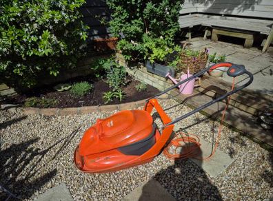 Lawnmower