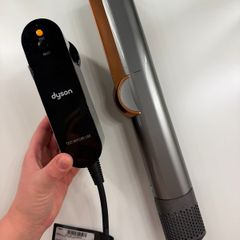 dyson airstrait