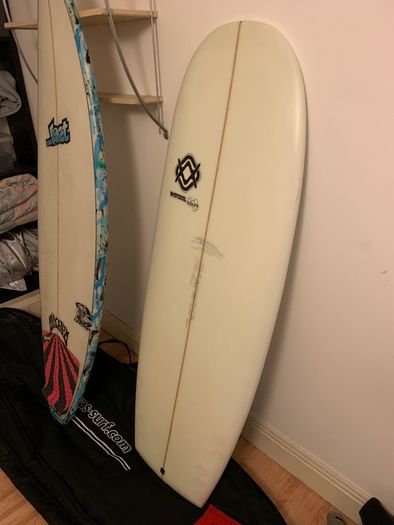 Surfboard - twin fin mini simmons