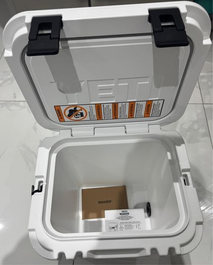 Yeti 24 Cool Box