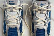 Nike V5 RNR worn once Size: 6 (EU 39)